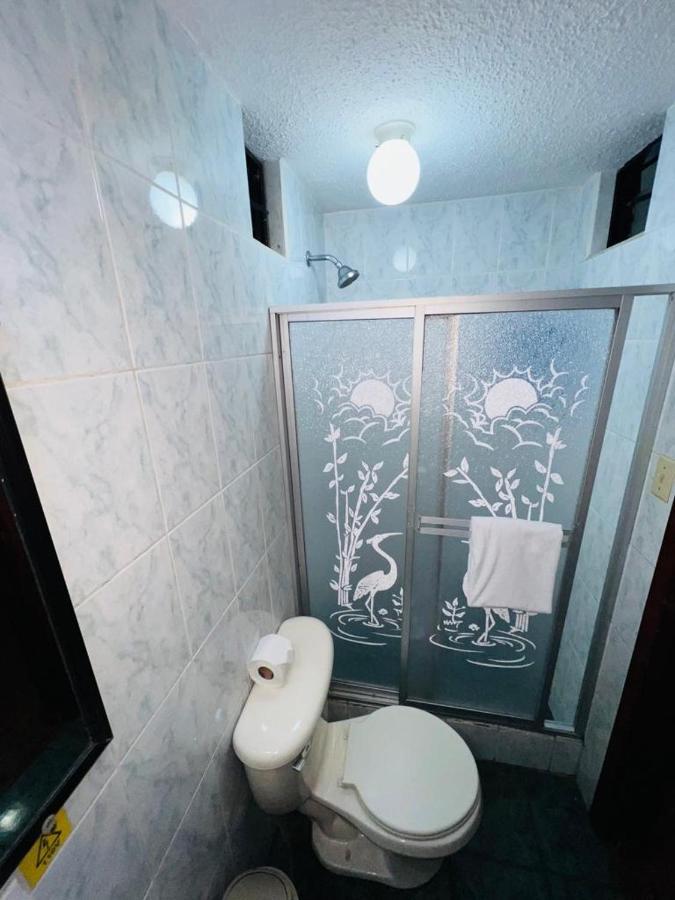 Hotel Estrellita Inn Alameda Quito Esterno foto